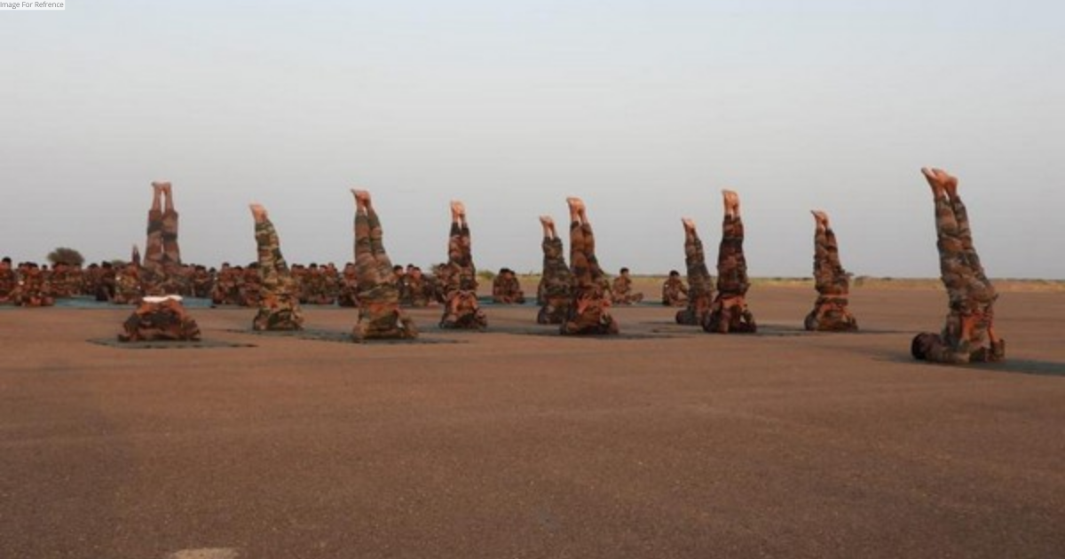 Indian Army performs yoga in Rajasthan on 9th International Yoga Day